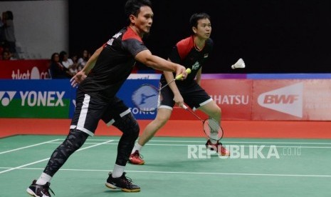 Ganda putra Indonesia Mohammad Ahsan (kiri) dan Hendra Setiawan.