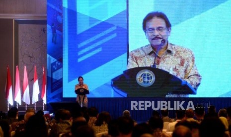  Menteri Agraria dan Tata Ruang (ATR)/Kepala Badan Pertanahan Nasional (BPN) Sofyan Djalil. Kementerian ATR/Badan Pertanahan Nasional segera melakukan realokasi atau efisiensi anggaran belanja operasional dan perjalanan dinas dalam rangka membantu percepatan pencegahan penyebaran Covid-19.