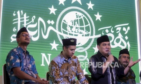 Bertemu Presiden Singapura, Sekjen PBNU Bahas Isu Terorisme. Sekjen PBNU Helmy Faishal Zaini (kedua kanan).