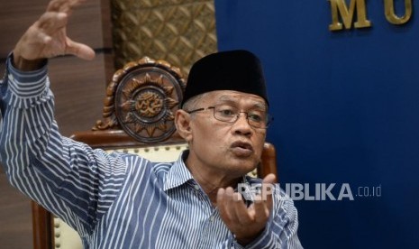 Ketua Umum PP Muhammadiyah, Haedar Nashir, menyebutkan paradigma manusia sepanjang masa terhadap bumi  