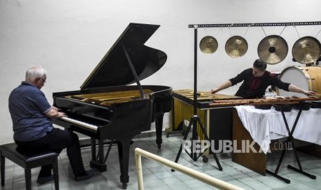 Para ulama berbeda pendapat tentang hukum musik. Ilustrasi musik  