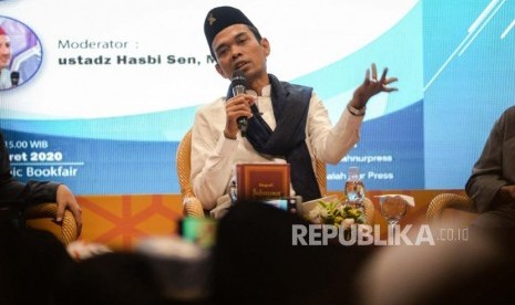 UAS: Ritual Idul Fitri Ada Alternatifnya. Ustadz Abdul Somad.