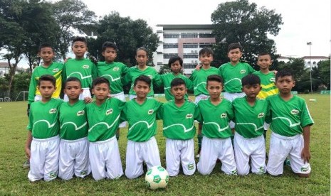 16 anak peserta Milo Football Camp 2019.