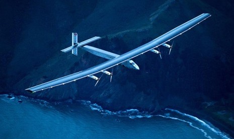 Solar Impulse 2  (AP/Noah Berger)