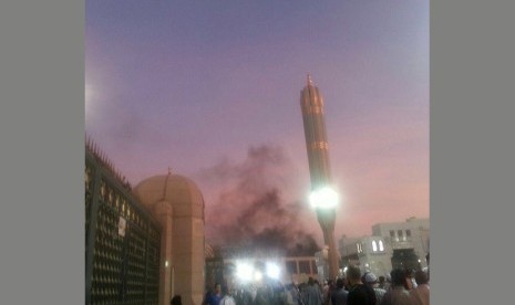 Ledakan bom bunuh diri di Kota Madinah, Senin (4/7).