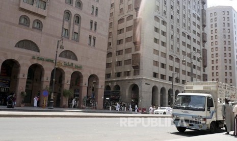 Deretan gedung hotel di kawasan Markaziah, Madinah. Jamaah Umroh Keluhkan Pelayanan Karantina di Arab Saudi