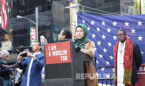  Aksi I Am Muslim Too di Time Square, jantung kota New York, Ahad (20/2).