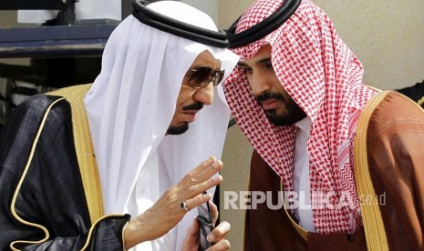  Raja Salman bersama putranya Mohammad Bin Salman