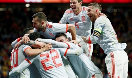  Spanyol memetik hasil kemenangan yang gemilang saat menang 6-1 atas Argentina pada laga persahabatan di Stadion Wanda Metropolitano, Kamis (28/3) dini hari WIB.