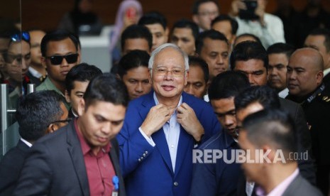 Mantan perdana menteri Malaysia Najib Razak memenuhi panggilan Komisi Antikorupsi Malaysia (MACC) pada Selasa (22/5). 