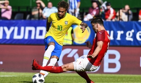  Brasil menang telak dengan skor 3-0 atas Austria pada laga pertandingan uji coba Piala Dunia 2018 di Vienna, Ahad (10/6).