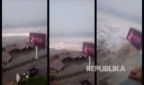 Foto kolase detik-detik tsunami yang menerjang pantai di Palu, Sulawesi Tengah. Foto diduga diambil dari gedung Gran Mall Palu.