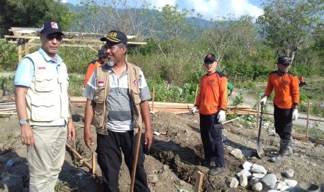 MER-C mulai bangun MCK permanen untuk ratusan pengungsi gempa bumi dan likuifaksi di Desa Sibalaya Utara, Kecamatan Tanambulava, Kabupaten Sigi. 