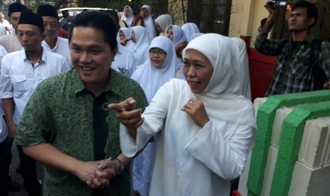 Menteri BUMN Erick Thohir dan  Khofifah Indar Parawansa. Prayogi/Republika