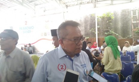 Ketua DPD Gerindra DKI Jakarta, M Taufik dalam diskusi Timses Prabowo-Sandi di Menteng, Jakarta Pusat, Selasa (27/11). 