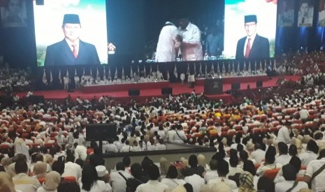 Peserta Konferensi Nasional (Konfernas) Partai Gerindra memadati auditorium Sentul Internasional Convention Center (SICC), Bogor, Jawa Barat, Senin (17/12). 