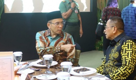 Mantan Gubernur Nusa Tenggara Barat (NTB) Muhammad Zainul Majdi atau Tuan Guru Bajang (TGB) menghadiri silaturahmi Keluarga Besar Partai Golkar, di Hotel Dharmawangsa, Kebayoran Baru, Jakarta, Selatan, Kamis malam, (20/12).