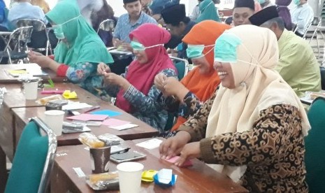 Peserta mengikuti salah satu kegiatan workshop Gerakan Sekolah Menyenangkan (GSM) di Pondok Pesantren (Ponpes) Tebuireng, Jombang. 