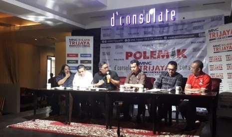 Kepala Bagian Penerangan Umum dan Biro Penerangan Masyarakat Kombes Pol Syahar Diantono saat hadir dalam diskusi bertajuk Sepak Mafia Bola di Menteng, Jakarta, Sabtu (5/1).