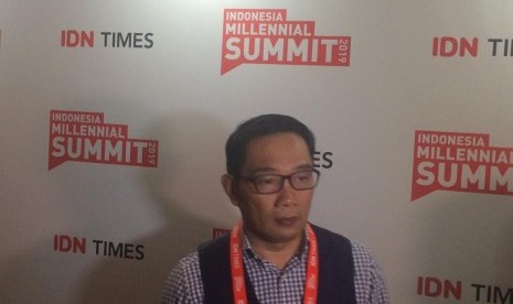 Gubernur Jawa Barat Ridwan Kamil saat menghadiri Indonesia Millenial Summit 2019 di Ballroom Hotel Kempinski, Jakarta, Sabtu (19/1).