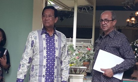 Dubes Maroko untuk.Indonesia Ouadiâ Benabdellah bertemu dengan Gubernur DIY Sri Sultan Hamengku Buwono X di Kepatihan Yogyakarta, Rabu (23/1). 