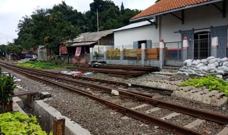 Suasana perumahan warga di Kecamatan Cipaku, Bogor Selatan, Kota Bogor, Kamis (24/1), yang kemungkinan akan terkena imbas penertiban proyek double track Kereta Api.