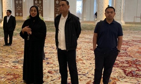 Wakil ketua DMI, Syafruddin mengunjungi Grand Mosque Abu Dhabi, Senin (11/2). 