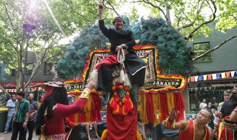 Penampilan Tim Reog Ponorogo Singo Budoyo Mudho hipnotis warga Asutralia