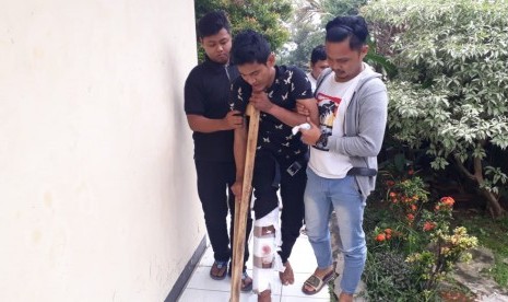 Begal Karawang: Pelaku begal asal Karawang, saat digiring ke tahanan Mapolres Purwakarta, Kamis (28/2). 