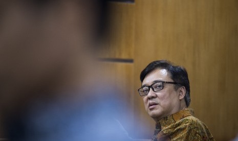 Sidang Billy Sindoro: Terdakwa kasus dugaan suap perizinan proyek Meikarta Billy Sindoro mendengarkan pembacaan putusan saat sidang lanjutan di pengadilan Tipikor, Bandung, Jawa Barat, Selasa (5/3/2019). 