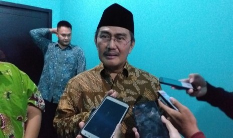 Ketua Umum ICMI, Prof Jimly Ashiddiqie di Kantor MUI Pusat, Senin (1/4). 