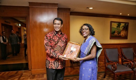 Menteri Pertanian Amran Sulaiman saat menghadiri acara Regional Conference on Strengthening Southeast Asia's Food Security Nutrition and Farmers Welfare Through tje UN Decade of Family Farming, di Jakarta, Kamis (4/4). 