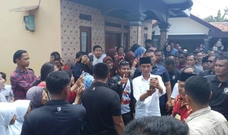 Kampanye akbar Jokowi di Cirebon, Jumat (5/4).