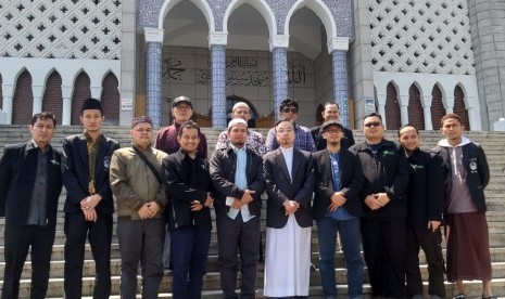 Tujuh Dai Ambassador Dompet Dhuafa yang ditugaskan di Korea Selatan telah tiba di Seoul. Mereka akan bertugas selama Ramadhan dan Idul Fitri. 