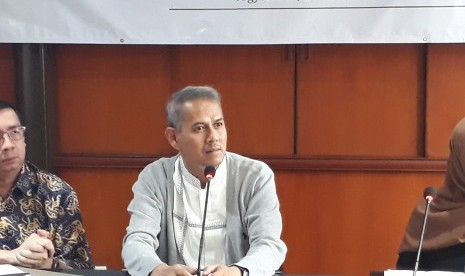 Kepala Badan Pengelola Keuangan Haji (BPKH) Anggito Abimanyu, saat  media briefing di Hotel Melia Purosani, Jumat (17/5).