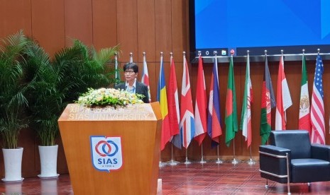 Rektor UMY, Gunawan Budiyanto, saat menghadiri konferensi yang  digelar Association Universities of Asia Pacific dan membahas kecerdasan  buatan di SIAS University, Kamis (23/5).