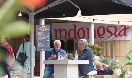 Suasana stan Indonesia di Taste of Amsterdam 2019. Empat masakan Indonesia turut disajikan di dalam festival masakan antar negara tersebut, Jumat (31/5). Festival tersebut digelar selama empat hari, 31 Mei - 3 Juni 2019.