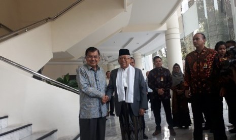 Wakil Presiden terpilih KH Ma'ruf Amin hadir memenuhi undangan Wakil Presiden Jusuf Kalla (JK), di  Kantor Wakil Presiden, Jakarta, Kamis (4/7). 