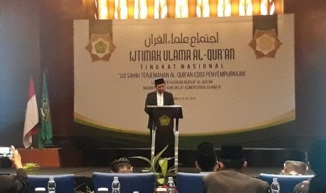 BANDUNG -- Ijtima Ulama Alquran Tingkat Nasional menghasilkan enam rekomendasi untuk terjemahan Alquran edisi penyempurnaan di Bandung, Rabu (10/7).