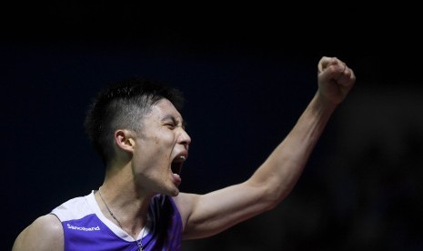 Pebulu tangkis Taiwan Chou Tien Chen meluapkan kegembiraam seusai mengalahkan pebulu tangkis Indonesia Jonatan Christie pada babak perempat final Blibli Indonesia Open 2019 di Istora Senayan, Jakarta, Jumat (190/7/2019).