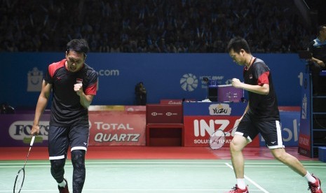 Ganda putra Indonesia Mohammad Ahsan (kiri) dan Hendra Setiawan.