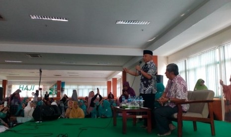 Ketua Dewan Kehormatan Partai Amanat Nasional (PAN) Amien Rais menghadiri Muhasabah dan Munajat di Kantor Dewan Dakwah Islamiyah Indonesia (DDII) pada Sabtu, (20/7).