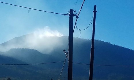 Pendakian Gunung Welirang dan Arjuno Dibuka Lagi. Kondisi puncak Gunung Arjuno.