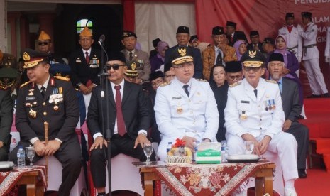 Gubernur dan Wakil Gubernur Banten, Wahidin Halim dan Andika Hazrumy.