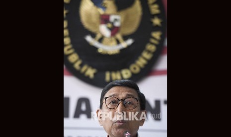 Menko Polhukam Wiranto memberikan keterangan pers terkait kondisi terkini Papua di Kemenko Polhukam, Jakarta, Senin (2/9/2019).