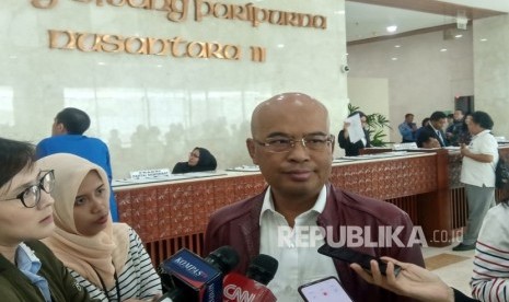 Wakil Ketua Komisi III DPR Desmond J Mahesa 