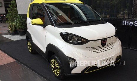 Wuling E100 jadi salah satu produk andalan dalam pasar mobil  listrik