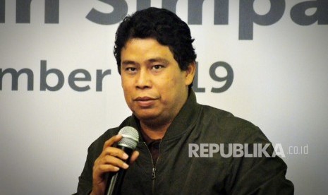 Kepala Republika.co.id Elba Damhuri memaparkan melalui live Instagram Republika Online dan youtube Republika Official, tentang bagaimana membuat konten yang menarik sehingga banyak dilihat bahkan dibagikan. 