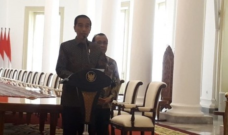 Presiden Jokowi memberikan keterangan terkait RKUHP di Istana Bogor, Jumat (20/9).