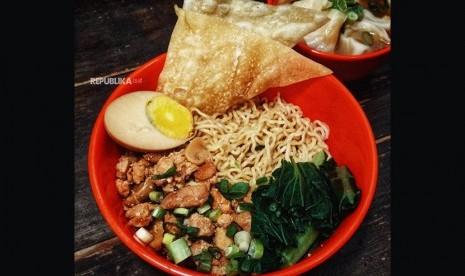 Pengguna Traveloka Eats ternyata menjadikan bakmi sebagai makanan sarapan favorit.